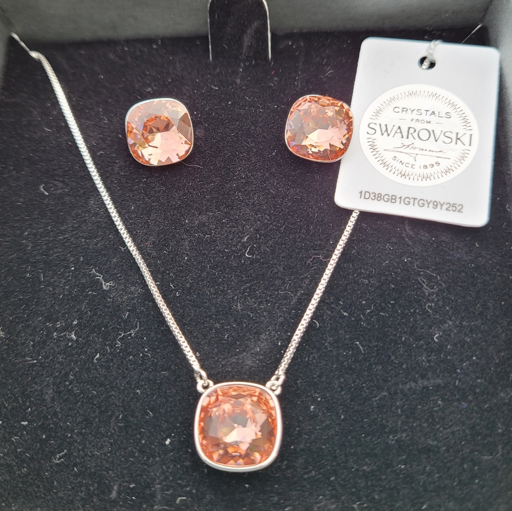 Crystal Necklace and Earrings from SWAROVSKI
